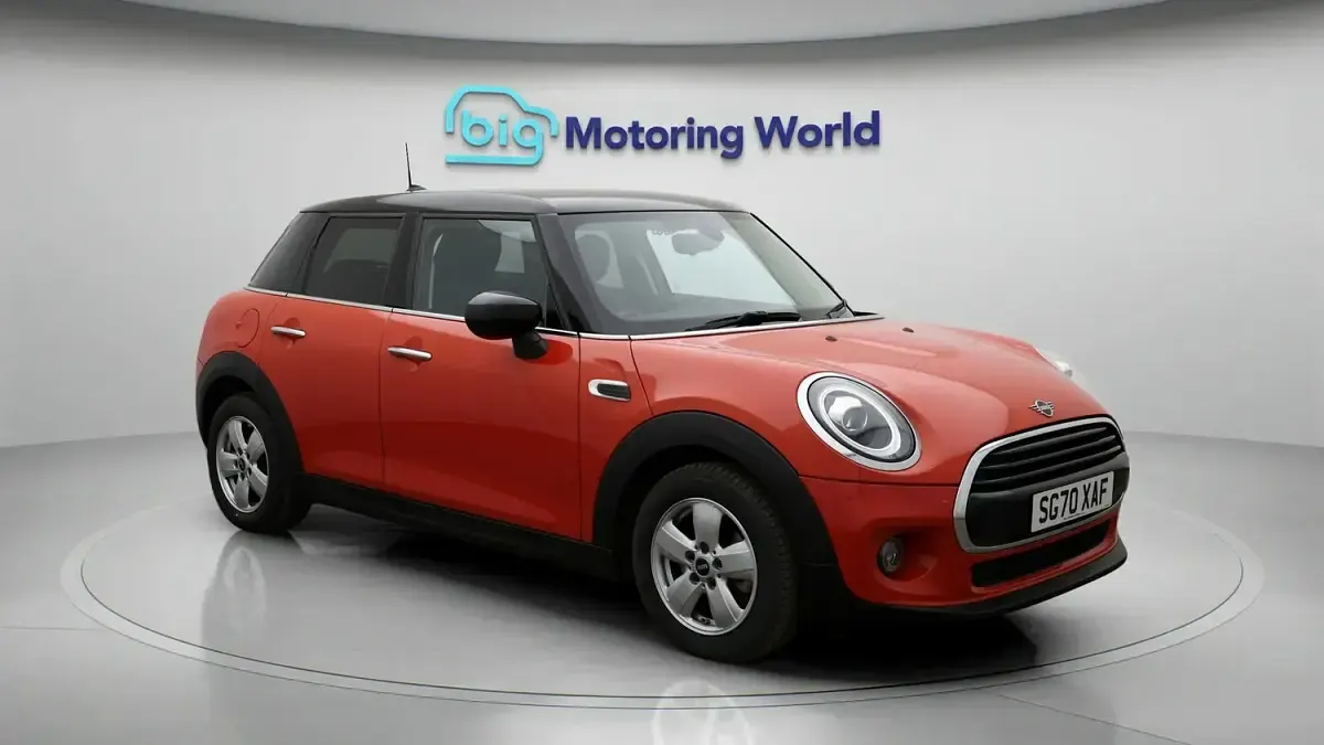 Used Mini Cooper Classic 136 HP (100 kW) 2020 Hatchback