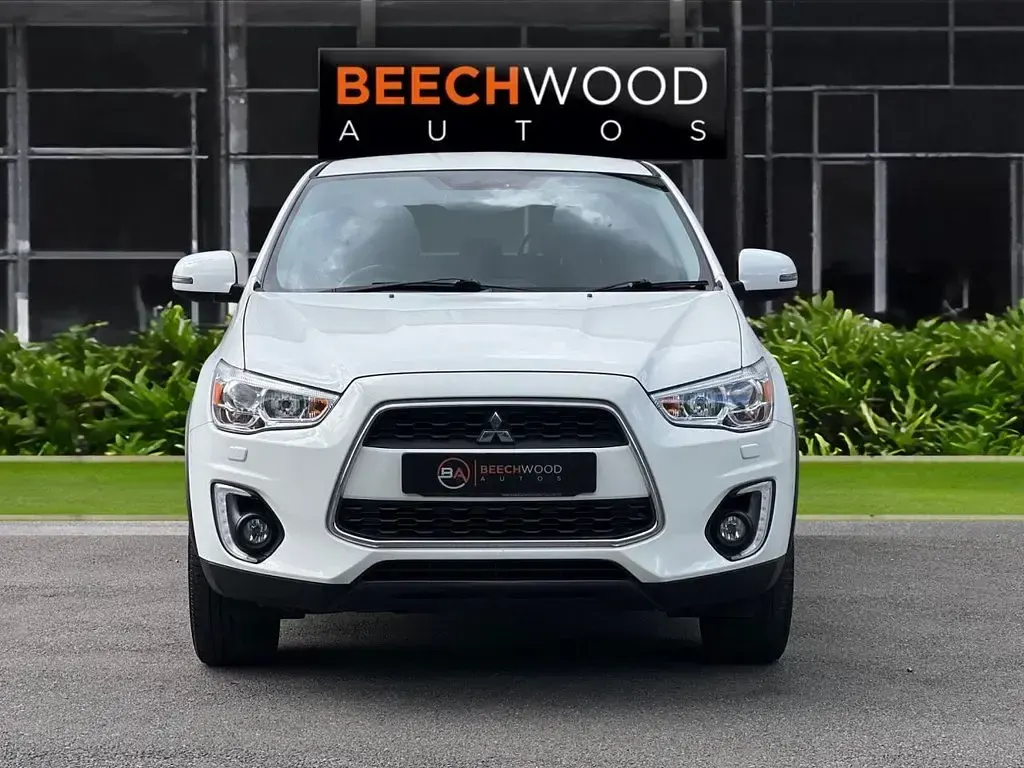Used Mitsubishi ASX 117 HP (86 kW) 2016 White SUV