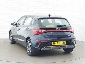 Used Hyundai i20 Advanced 100 HP (73 kW) 2023 Grey Hatchback