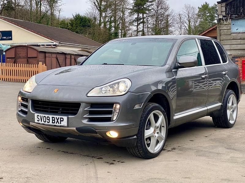 Begagnad Porsche Cayenne 2009 Grå SUV