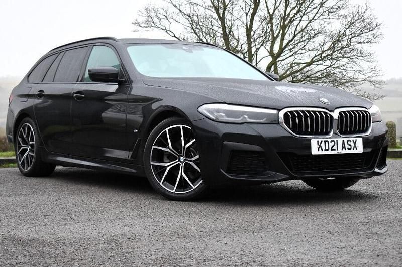 Used BMW 520 M Sport 190 HP (139 kW) 2021 Black Estate