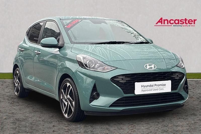 Green Used 2024 Hyundai i10 Premium Hatchback | £16,299 (Fair price) - Image 1/4
