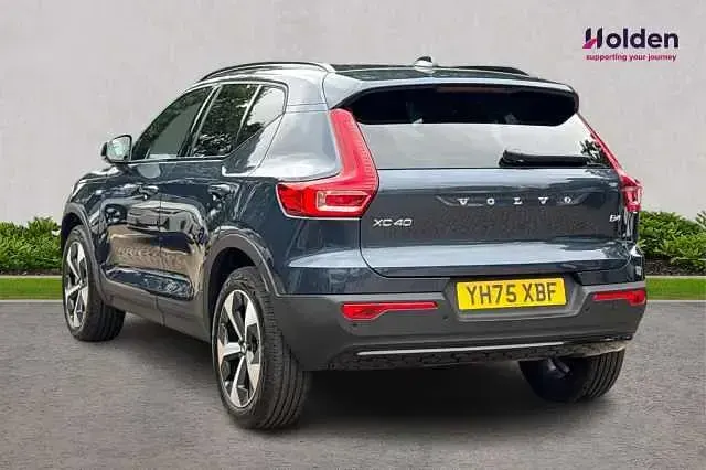 Used Volvo XC40 Plus 194 HP (142 kW) 2025 Blue SUV