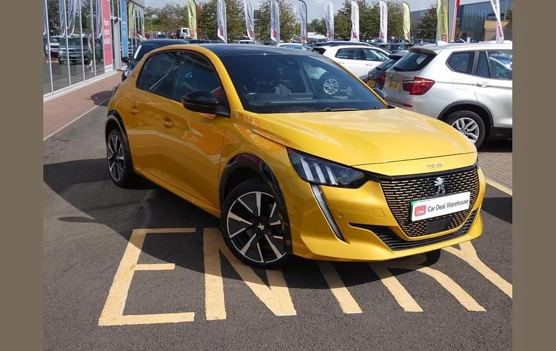 Yellow Used 2022 Peugeot e-208 GTi Hatchback | £13,999 (Fair price) - Image 1/4