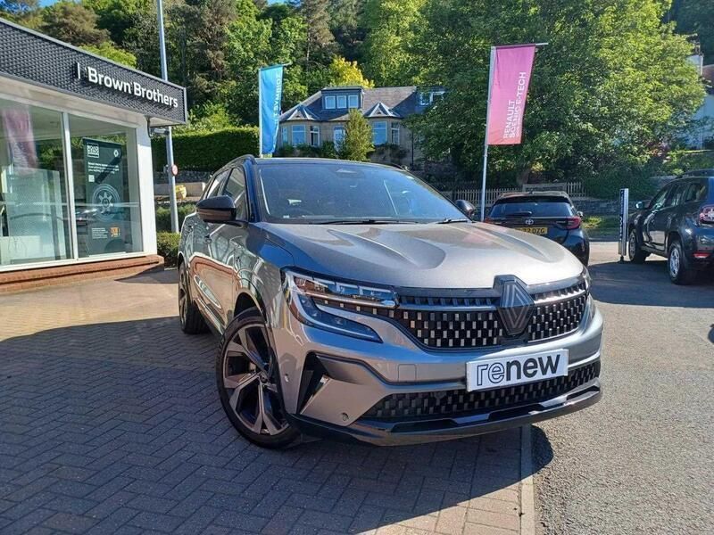 Grey/black Used 2023 Renault Austral Iconic Esprit Alpine SUV | £24,600 (Good price) - Image 1/4