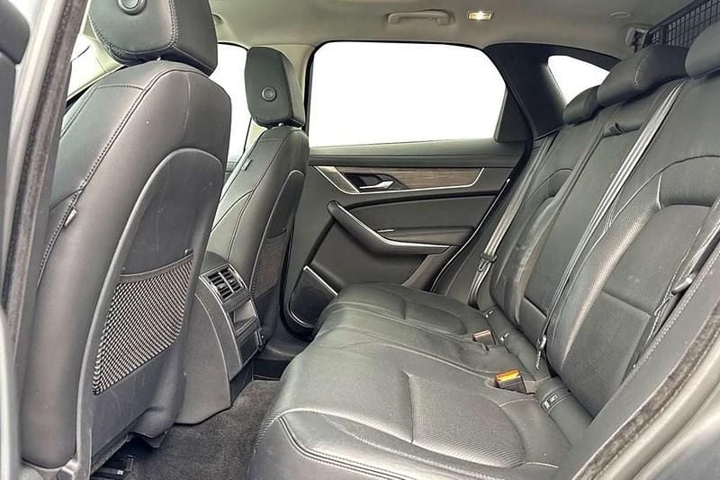 Used Jaguar F-Pace SE 404 HP (297 kW) 2021 Silver SUV