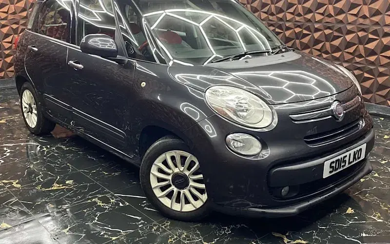 Used Fiat 500L Easy 105 HP (77 kW) 2013 MPV