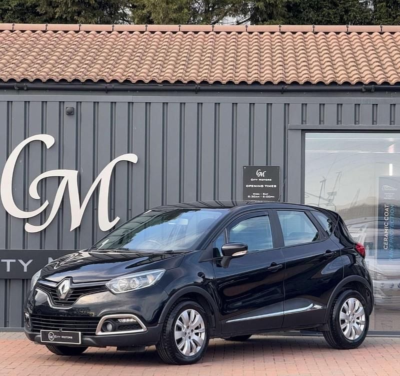 Black Used 2013 Renault Captur Expression+ SUV | £2,990 (Fair price) - Image 1/4