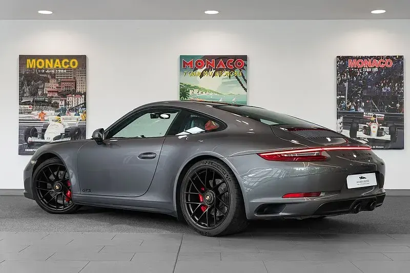 Used Porsche 911 2018 Grey Coupe