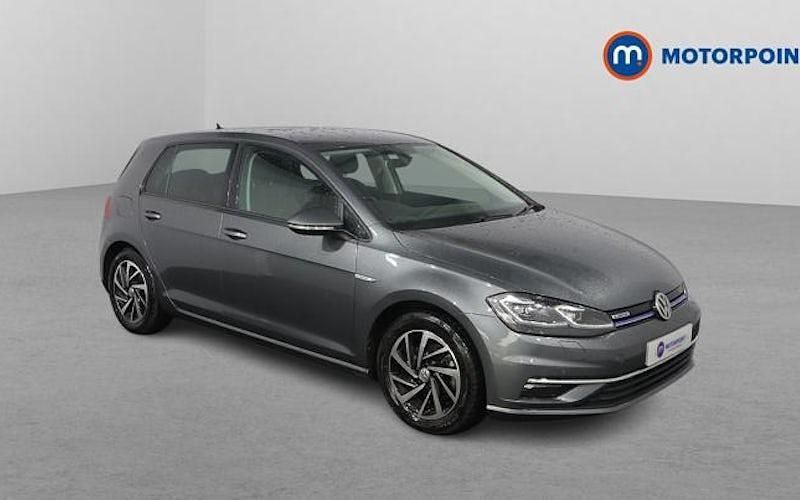 Used VW Golf VIII Edition 131 HP (96 kW) 2020 Hatchback
