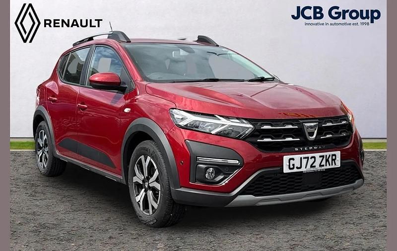 Used Dacia Sandero Prestige 90 HP (66 kW) 2022 Red SUV