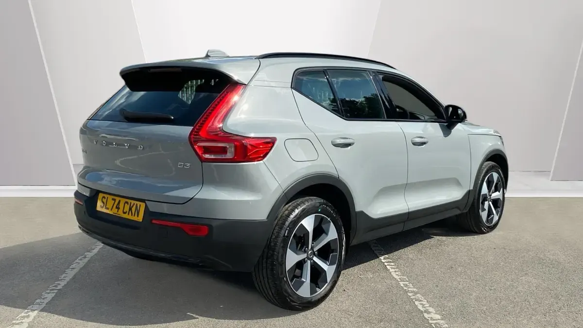 Used Volvo XC40 Plus 163 HP (119 kW) 2024 Grey SUV