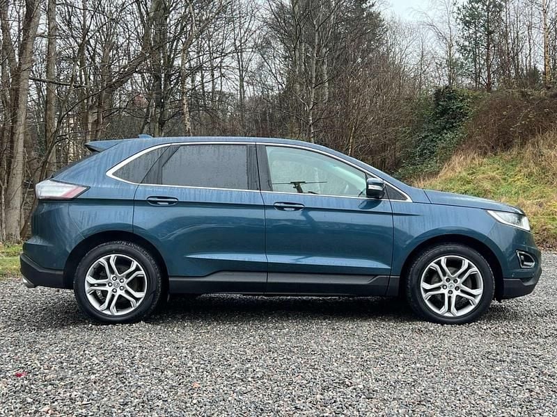 Used Ford Edge Titanium 210 HP (154 kW) 2017 Blue SUV