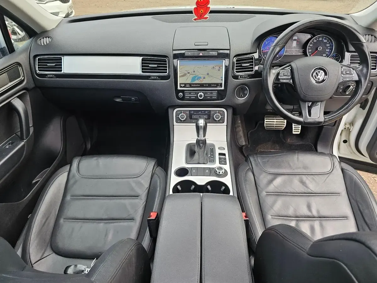 Used VW Touareg R-line 245 HP (180 kW) 2013 White SUV