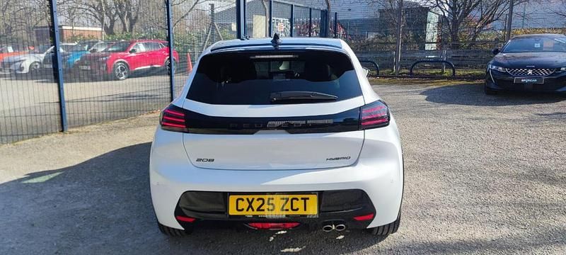 Used Peugeot 208 GT 134 HP (98 kW) 2025 White Hatchback