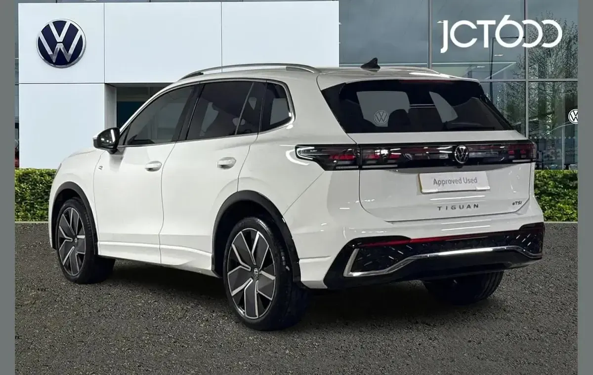 Used VW Tiguan R-line 147 HP (108 kW) 2025 White SUV
