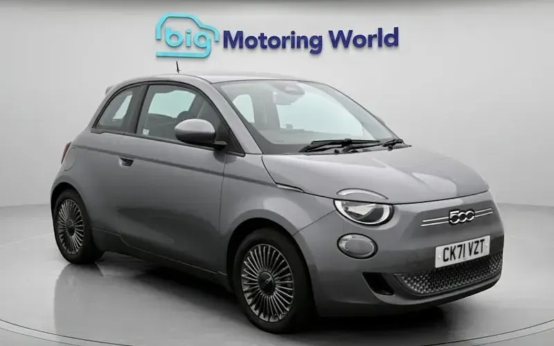 Used Fiat 500e Icon 86 kW (118 HP) 2023 Hatchback