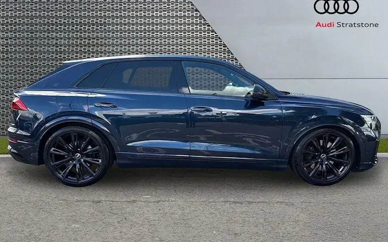 Used Audi Q8 340 HP (250 kW) 2024 Blue SUV