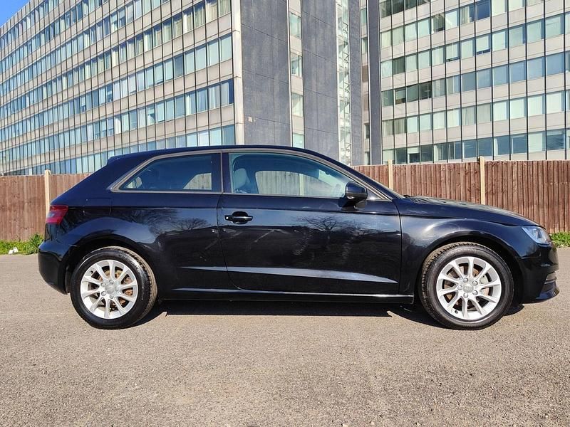 Used Audi A3 2013 Black Hatchback