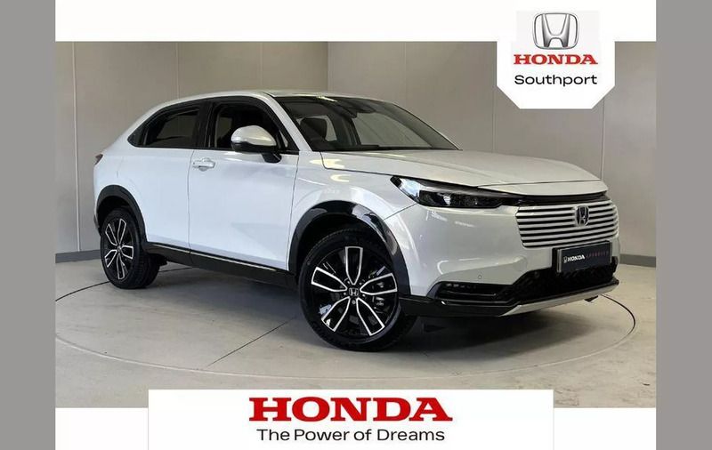 White Used 2025 Honda HR-V Advance SUV | £33,499 - Image 1/4