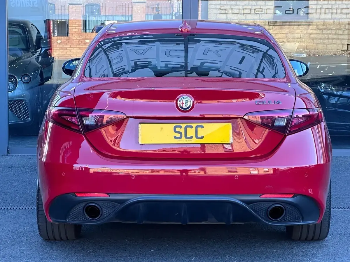 Used Alfa Romeo Giulia Ti 280 HP (205 kW) 2019 Red Sedan