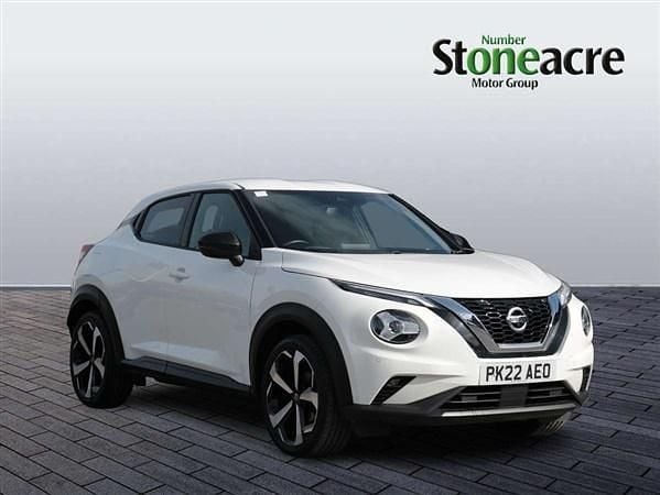 White Used 2022 Nissan Juke Tekna SUV | £15,990 (Fair price) - Image 1/4