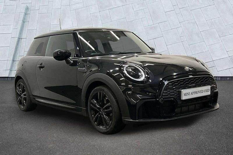 Black Used 2023 Mini Cooper Hatch Hatchback | £23,100 (Fair price) - Image 1/4