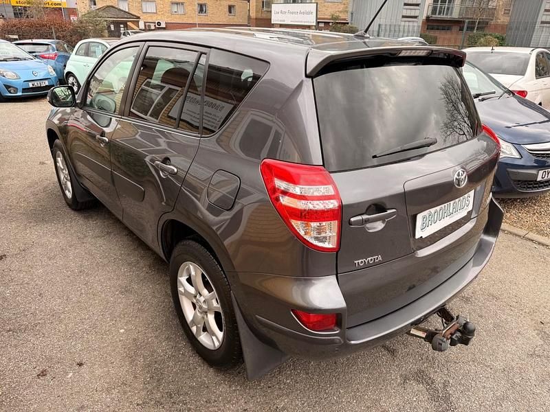 Used Toyota RAV4 2010 Grey SUV