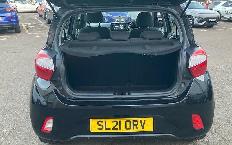 Used Hyundai i10 SE 67 HP (49 kW) 2023 Hatchback