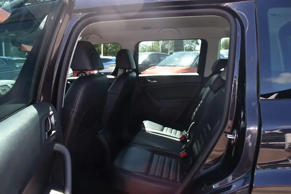 Used Skoda Yeti Elegance 140 HP (102 kW) 2011 Black SUV