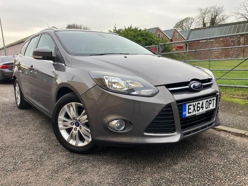 Brown Used 2014 Ford Focus Titanium Estate | £4,590 (Fair price) - Image 1/4
