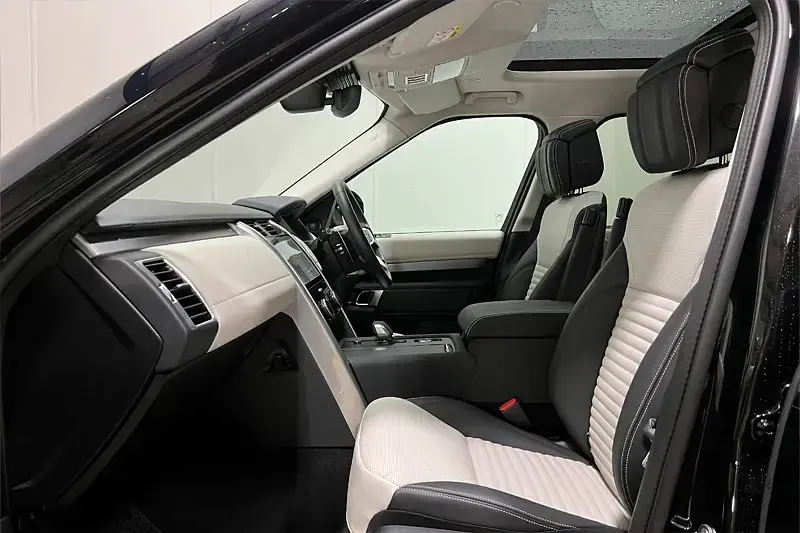 Used Land Rover Discovery HSE Dynamic 345 HP (253 kW) 2025 Black SUV