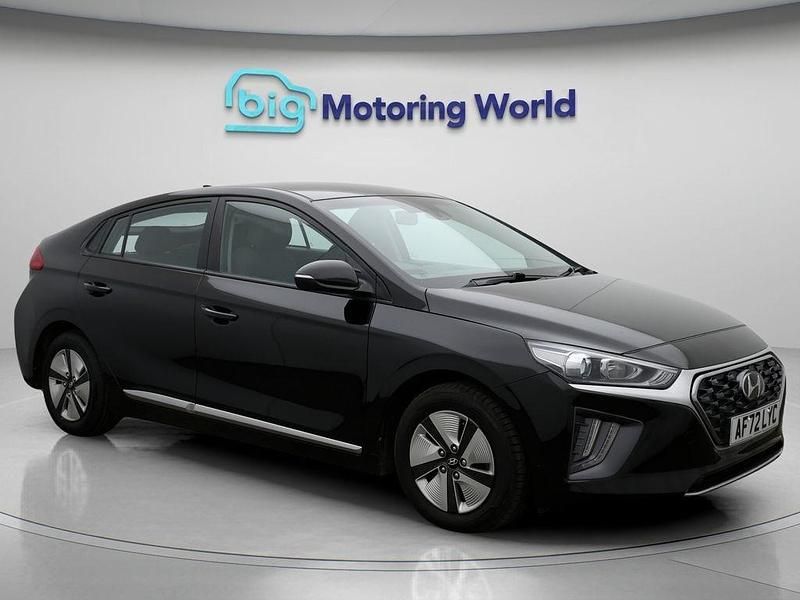 Black Used 2022 Hyundai Ioniq SE Hatchback | £11,700 (Super price) - Image 1/4