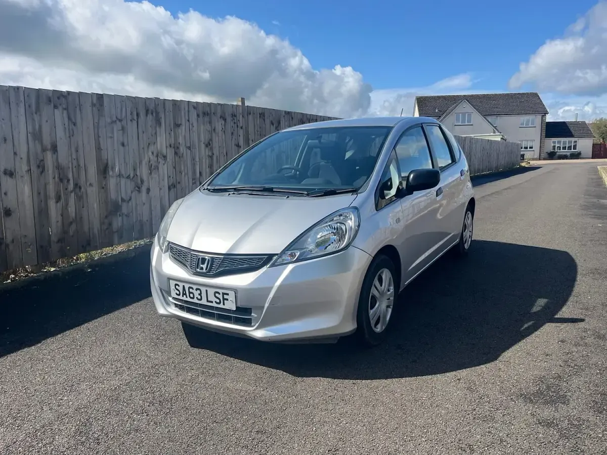 Used Honda Jazz S 2013 Silver Hatchback
