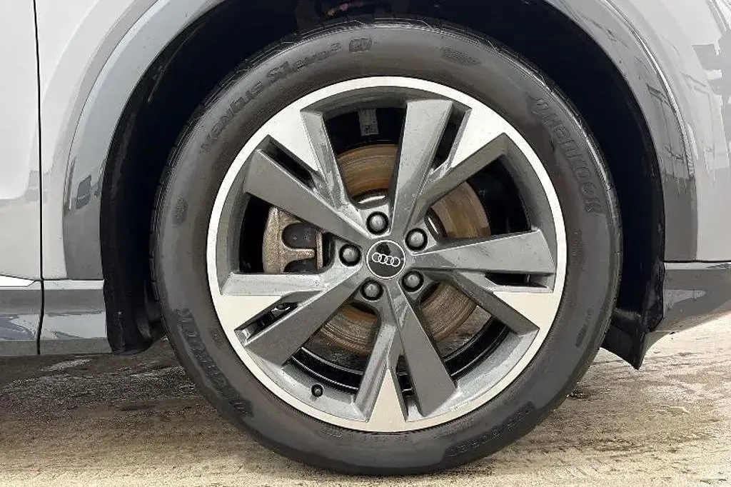 Used Audi Q4 Sportback e-tron S-Line 82 kW (112 HP) 2025 SUV