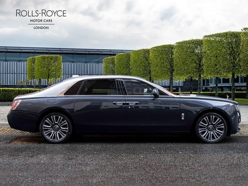 Used Rolls Royce Ghost 2021 Blue/silver Sedan