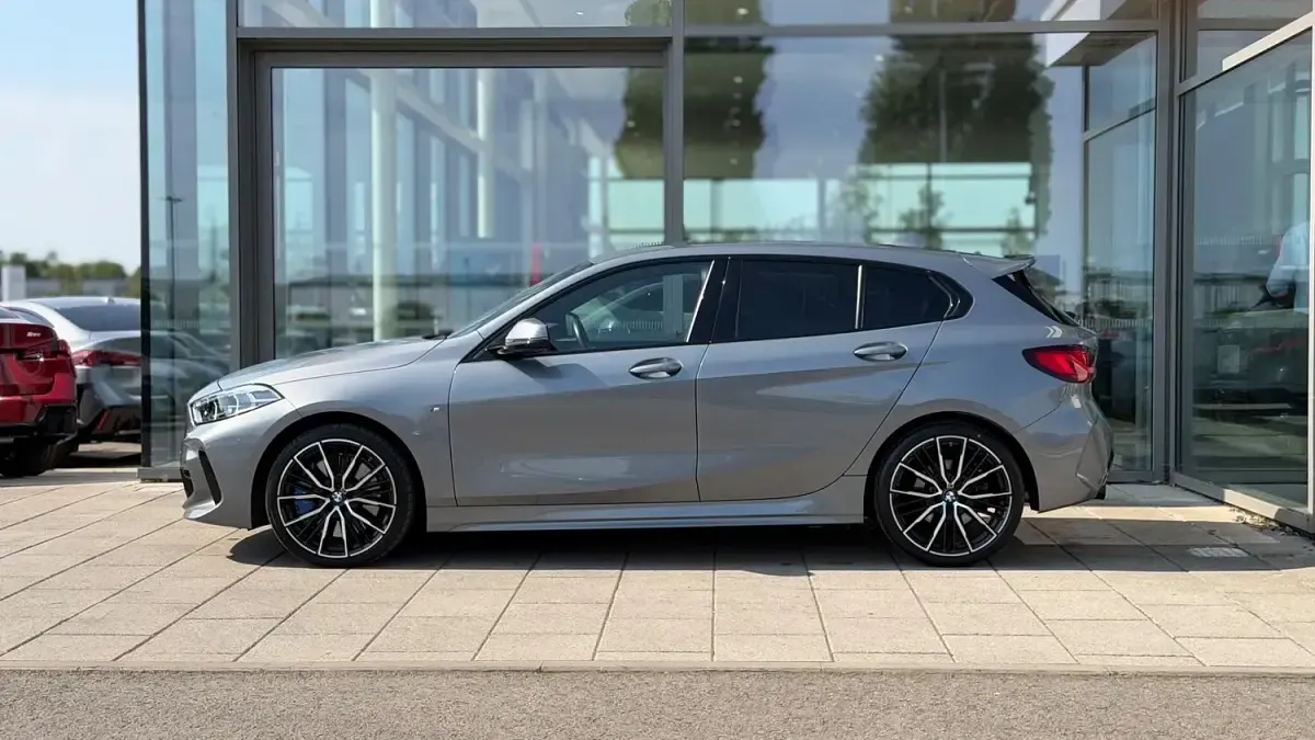 Used BMW 118 M Sport 134 HP (98 kW) 2023 Grey Hatchback