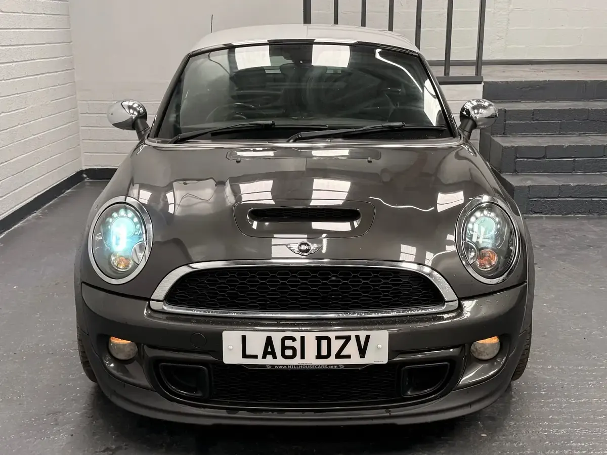 Used Mini Cooper S Coupé 181 HP (133 kW) 2011 Grey Coupe