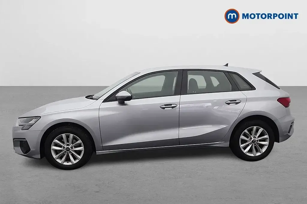 Usado Audi A3 2022 Prateado Sedan