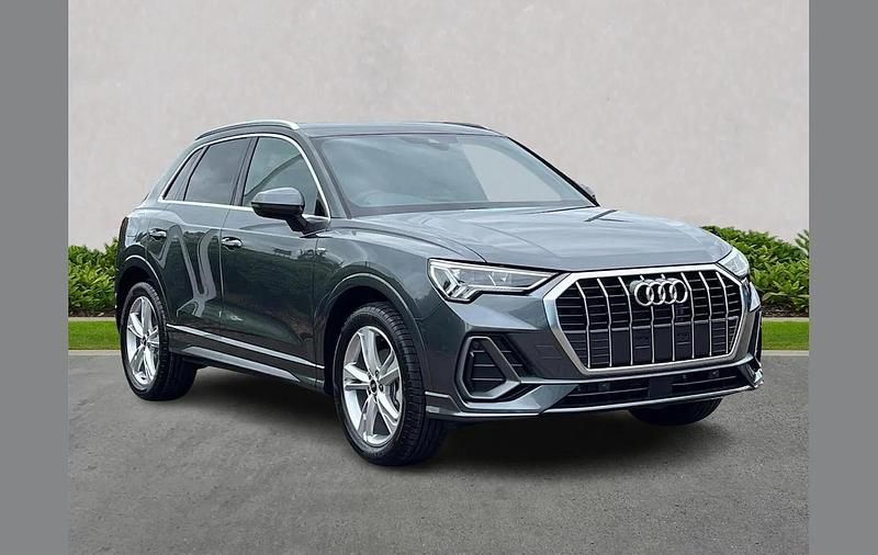 Other New 2025 Audi Q3 S-Line SUV | £39,399 (Fair price) - Image 1/4