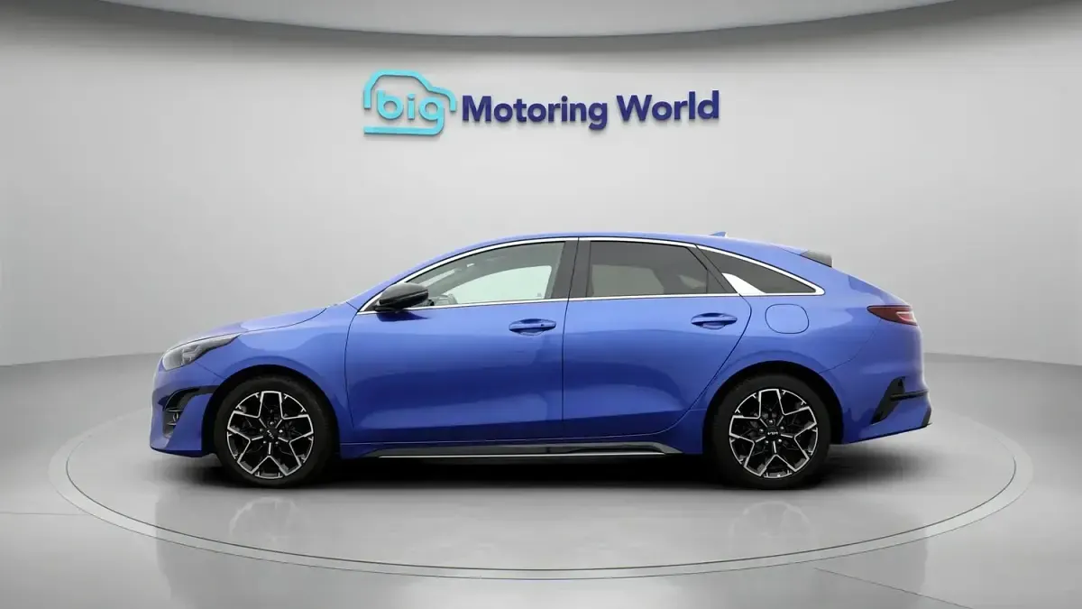 Used Kia ProCeed GT-Line 158 HP (116 kW) 2022 Blue Estate