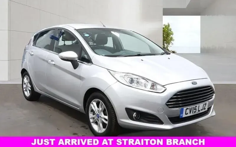 Used Ford Fiesta Zetec 82 HP (60 kW) 2017 Hatchback