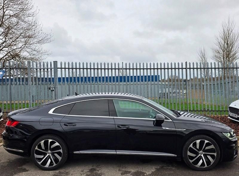 Used VW Arteon R-line 150 HP (110 kW) 2019 Black Hatchback