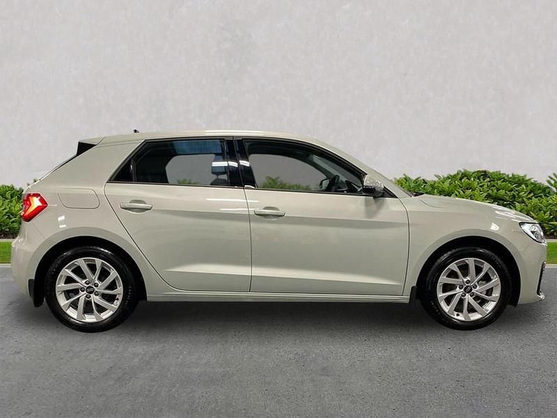 Used Audi A1 Sport 95 HP (69 kW) 2025 Silver SUV