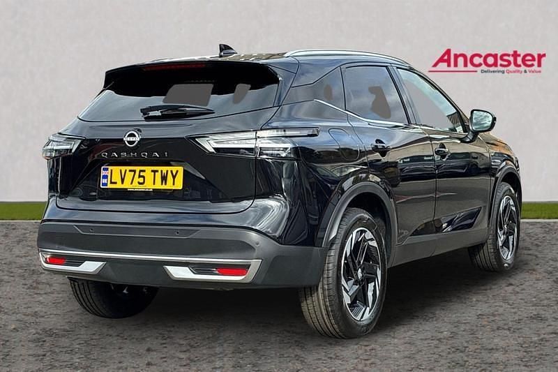 New Nissan Qashqai N-Connecta 138 HP (101 kW) 2025 Black SUV