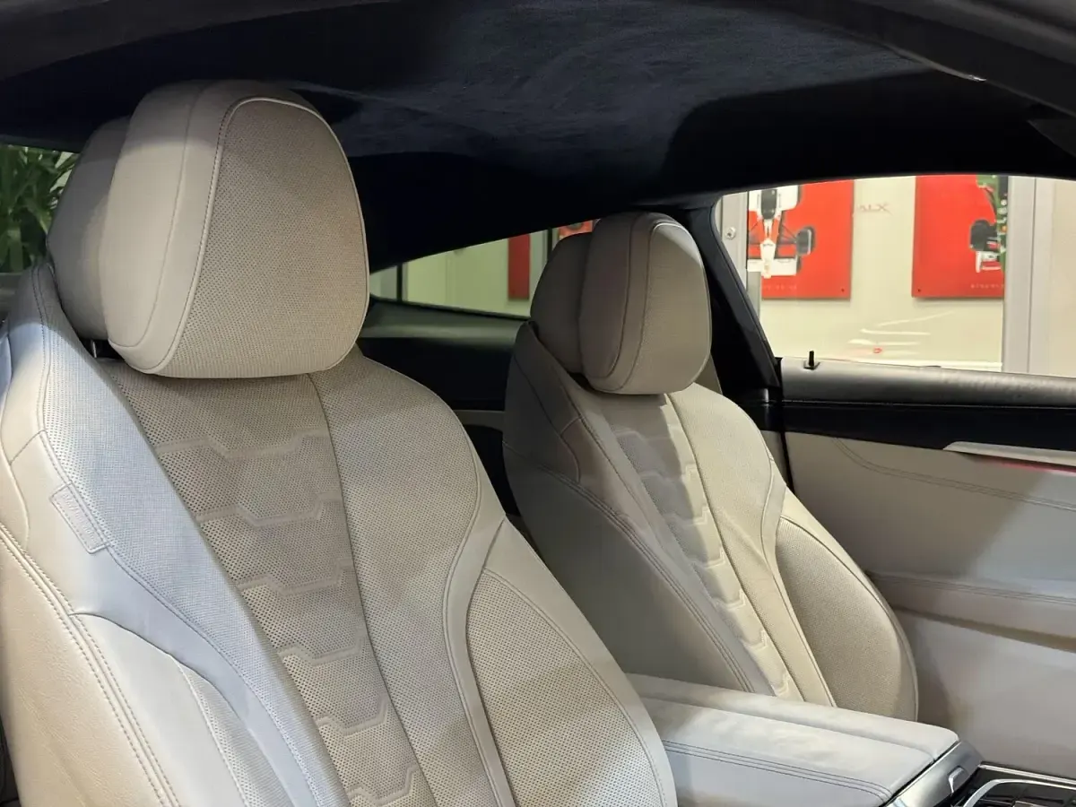 Used BMW M850 Luxury Line 523 HP (384 kW) 2019 Black Coupe