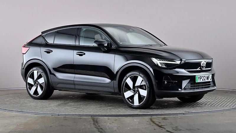 Black Used 2022 Volvo C40 Pro SUV | £22,498 - Image 1/3