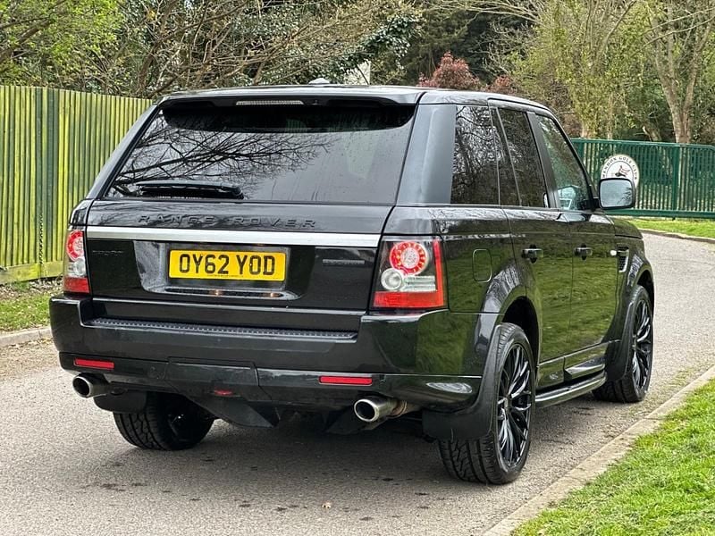 Used Land Rover Range Rover HSE Luxury 255 HP (187 kW) 2012 Black SUV