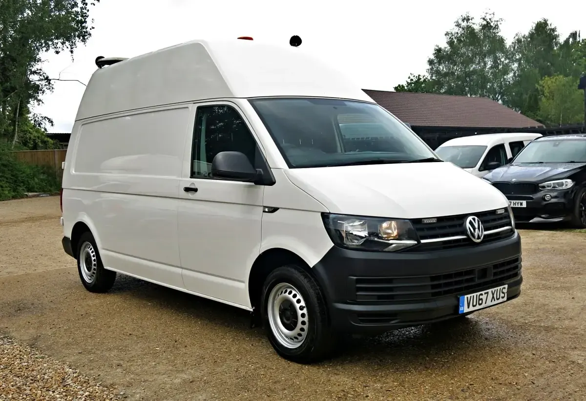 Used VW T6 Startline 150 HP (110 kW) 2017 White Van