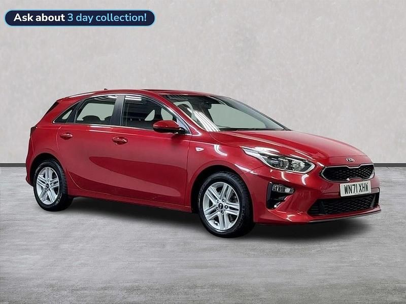 Red Used 2021 Kia Ceed Hatchback | £13,999 (Fair price) - Image 1/4